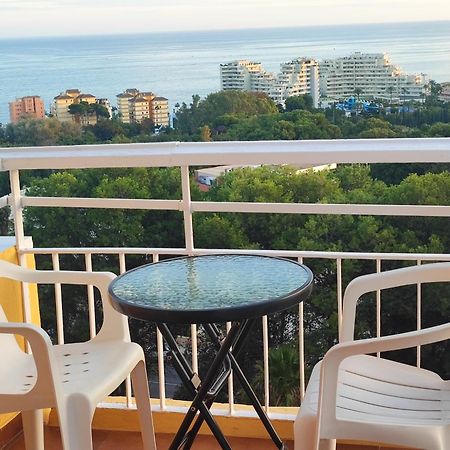 Hercules Paradise 531 Apartamento Con Vistas Al Mar Mediterraneo En Benalmadena A Pasos Del Centro Y Su Vibrante Zona Comercial Disfruta De Una Experiencia Unica En La Costa Del Sol Malaga Andalucia Well-Connected To The Airport Extérieur photo