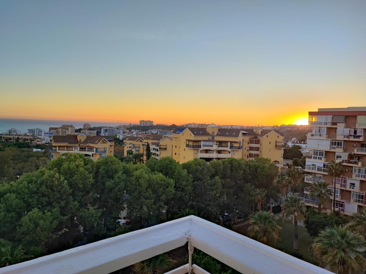 Hercules Paradise 531 Apartamento Con Vistas Al Mar Mediterraneo En Benalmadena A Pasos Del Centro Y Su Vibrante Zona Comercial Disfruta De Una Experiencia Unica En La Costa Del Sol Malaga Andalucia Well-Connected To The Airport Extérieur photo