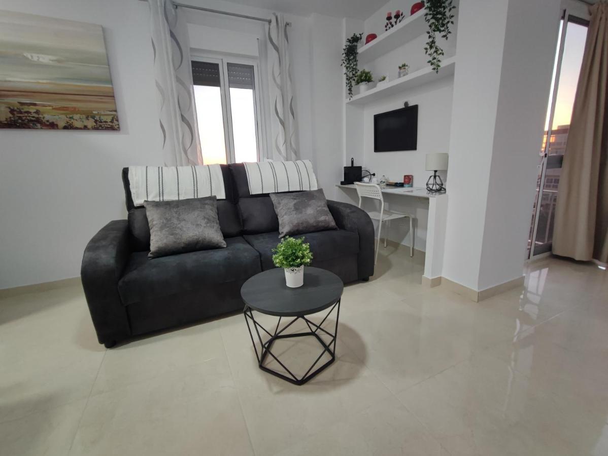Hercules Paradise 531 Apartamento Con Vistas Al Mar Mediterraneo En Benalmadena A Pasos Del Centro Y Su Vibrante Zona Comercial Disfruta De Una Experiencia Unica En La Costa Del Sol Malaga Andalucia Well-Connected To The Airport Extérieur photo